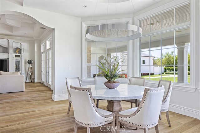 24100 HIDDEN RIDGE Road, Hidden Hills CA: https://media.crmls.org/medias/dd9b9a85-6f5c-44a3-975c-9a779532e7cb.jpg