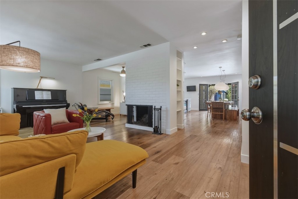 MLS #SR26142446 image #6