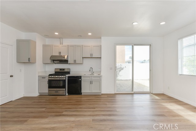 Detail Gallery Image 10 of 49 For 6650 Mogano Dr, Chino,  CA 91710 - 4 Beds | 2/1 Baths