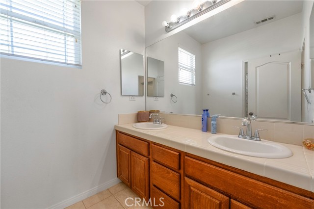Detail Gallery Image 28 of 52 For 6651 Darling Ln, San Bernardino,  CA 92407 - 4 Beds | 2/1 Baths