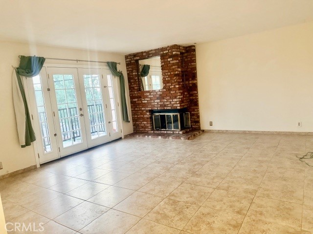 Detail Gallery Image 4 of 16 For 2865 N Palm, Orange,  CA 92865 - 2 Beds | 2 Baths