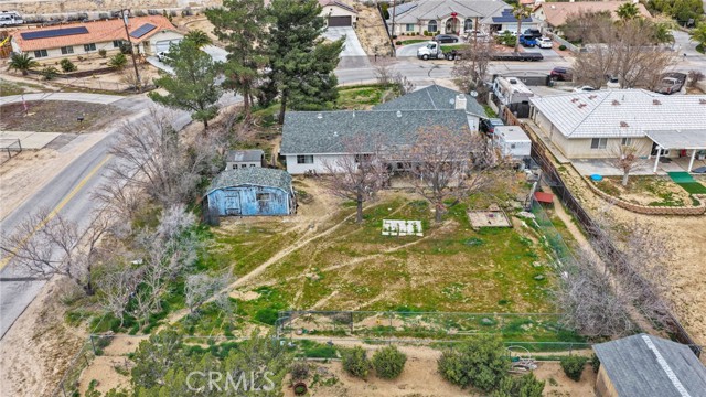 Detail Gallery Image 10 of 16 For 17405 Adobe, Hesperia,  CA 92345 - 3 Beds | 2 Baths