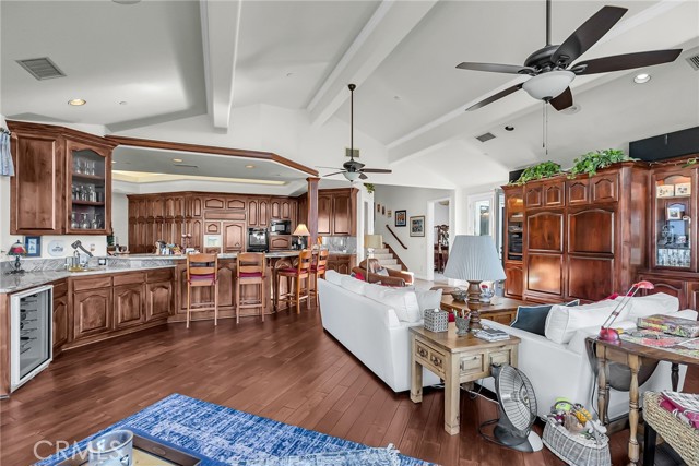 Detail Gallery Image 18 of 51 For 6872 Chartwell, Riverside,  CA 92506 - 5 Beds | 4/1 Baths