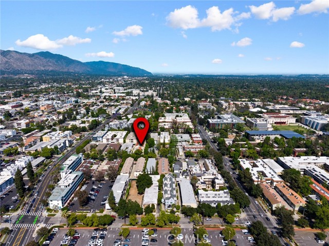 Detail Gallery Image 27 of 27 For 222 S Catalina Ave #8,  Pasadena,  CA 91106 - 3 Beds | 3/1 Baths
