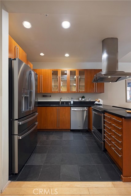 Detail Gallery Image 7 of 24 For 640 W 4th St #316,  Long Beach,  CA 90802 - 2 Beds | 2 Baths