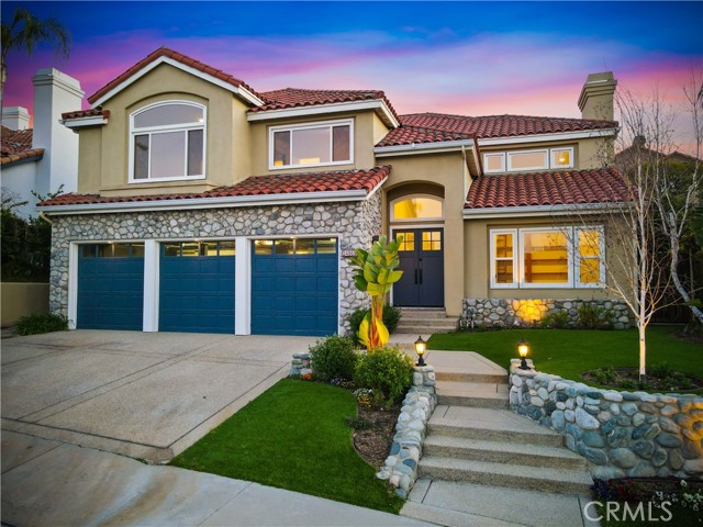 24868 Paseo Primario