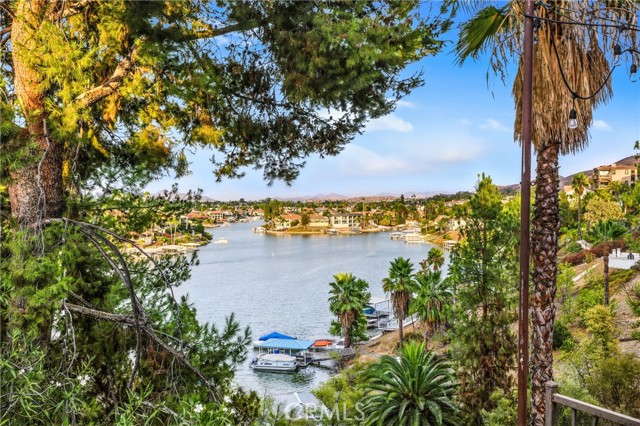 Detail Gallery Image 37 of 55 For 22410 Canyon Lake Dr, Canyon Lake,  CA 92587 - 3 Beds | 2/1 Baths