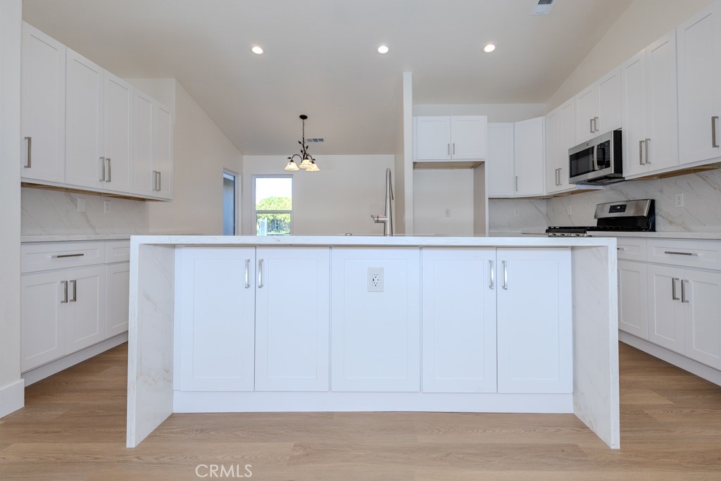 MLS #OC25164195 image #8