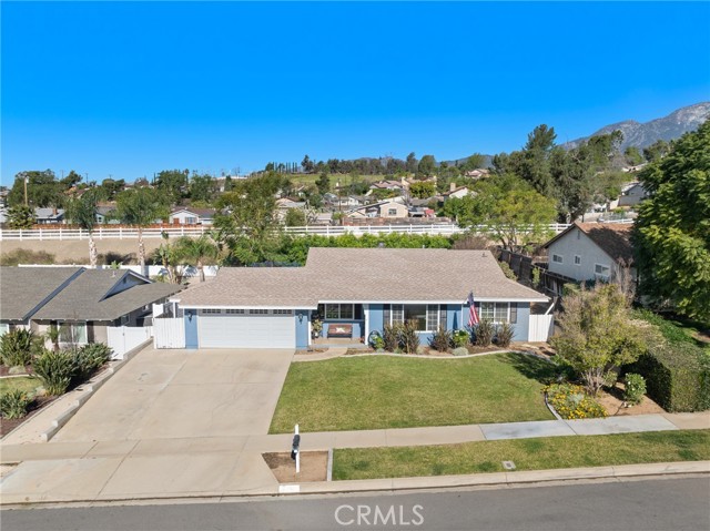 Detail Gallery Image 3 of 24 For 7548 Pepper, Rancho Cucamonga,  CA 91730 - 3 Beds | 2 Baths