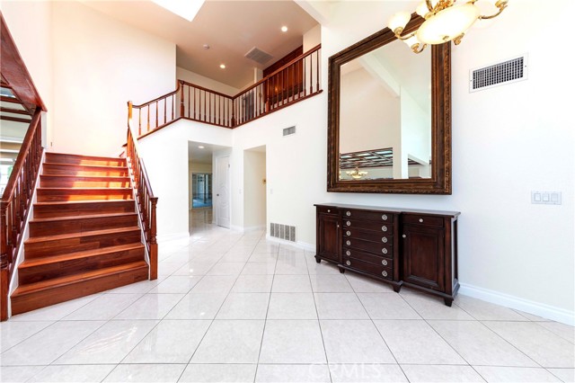 3025 E Hillside Drive, West Covina CA: https://media.crmls.org/medias/dd9f3c0e-cc64-4602-9c60-f2175b280f3c.jpg