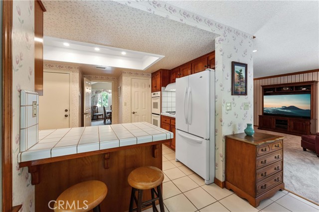 Detail Gallery Image 16 of 43 For 725 Beaverbrook Ln, Glendora,  CA 91740 - 4 Beds | 3 Baths