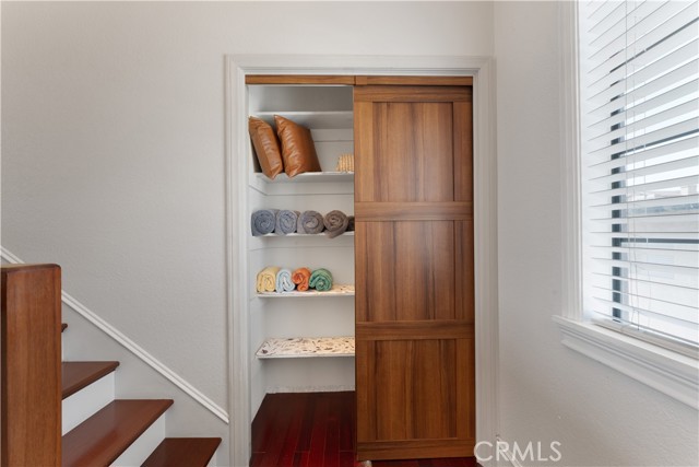 1814 Grant Avenue, Redondo Beach CA: https://media.crmls.org/medias/dd9fe7d1-e940-40ca-b216-07f4a168813b.jpg