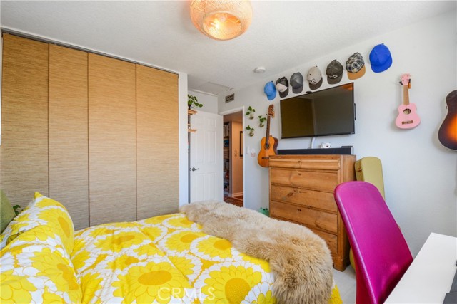 24450 Ward Street, Torrance CA: https://media.crmls.org/medias/dda23e32-7a91-497f-aa52-a1d2fac7324d.jpg