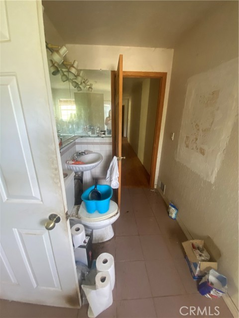 Detail Gallery Image 8 of 27 For 17396 Meadow View, Hidden Valley Lake,  CA 95467 - 4 Beds | 4 Baths