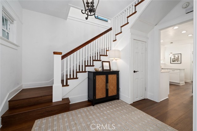 Detail Gallery Image 19 of 32 For 1148 Chestnut Ave, Long Beach,  CA 90813 - 4 Beds | 2 Baths