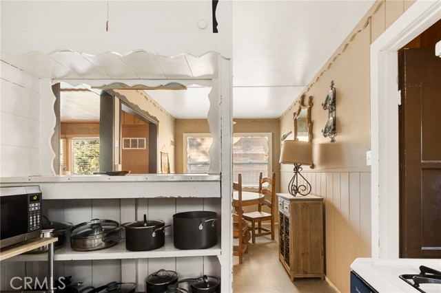 Detail Gallery Image 12 of 22 For 435 Arroyo, Big Bear Lake,  CA 92315 - 3 Beds | 1 Baths