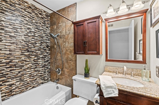 Detail Gallery Image 15 of 31 For 19607 Ray Cir, Cerritos,  CA 90703 - 3 Beds | 2 Baths
