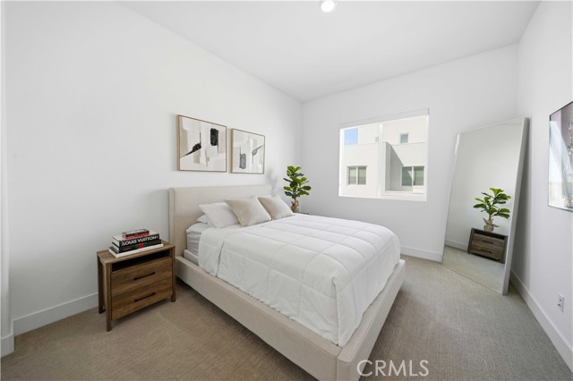 Detail Gallery Image 24 of 69 For 27516 Golden Currant Pl, Valencia,  CA 91381 - 4 Beds | 4/1 Baths