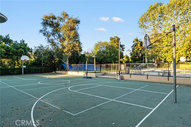 Detail Gallery Image 21 of 28 For 694 Rosewood Ln, San Dimas,  CA 91773 - 3 Beds | 2/1 Baths