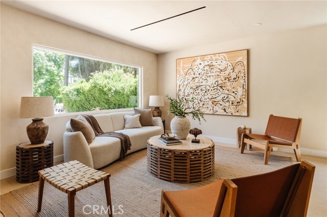 Image 4 of 40 For 1915 Avenue 52