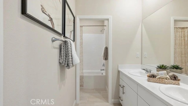 15438 Avenida De Cielo, Desert Hot Springs CA: https://media.crmls.org/medias/dda5a94b-04b6-4ec3-bd68-9c95591affce.jpg
