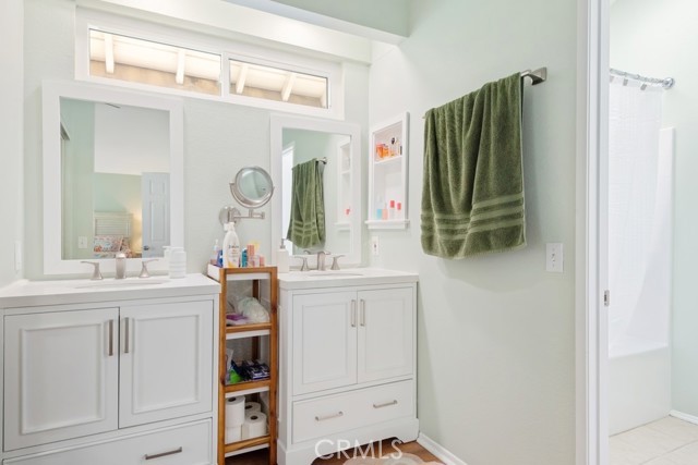 Detail Gallery Image 15 of 29 For 212 Eastpark Ln, Redlands,  CA 92374 - 3 Beds | 2/1 Baths