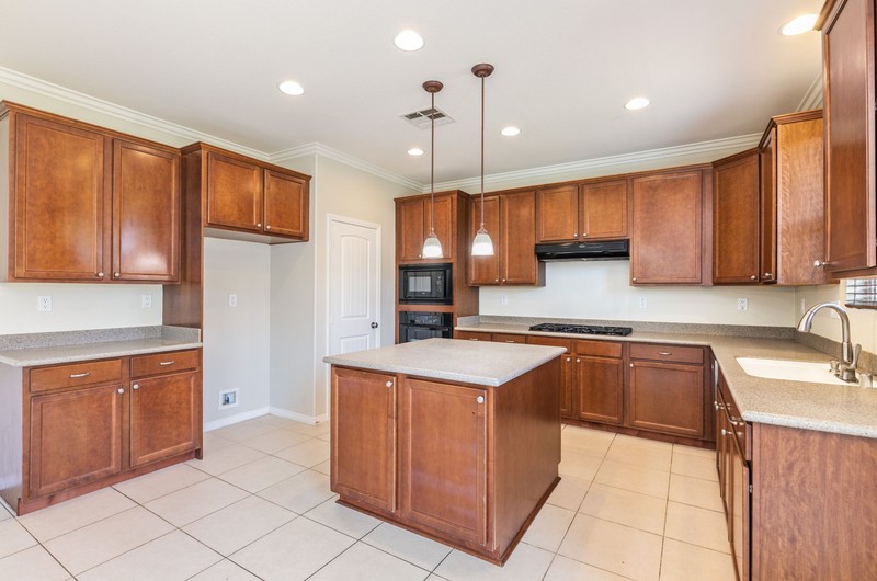 Detail Gallery Image 14 of 41 For 32638 Ritter Ct, Temecula,  CA 92592 - 3 Beds | 2/1 Baths