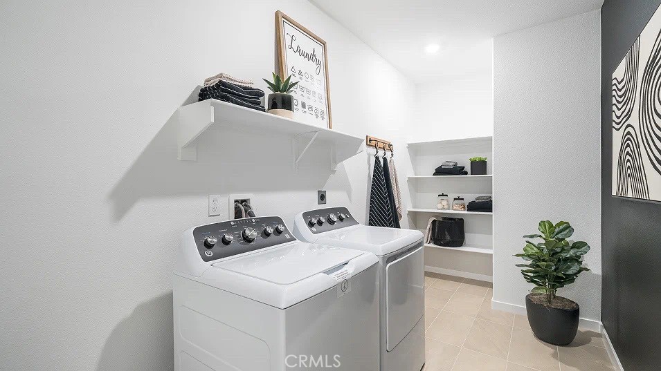 https://media.crmls.org/medias/dda63ede-9359-4f5b-9989-4214fab21eeb.jpg?preset=X-Large