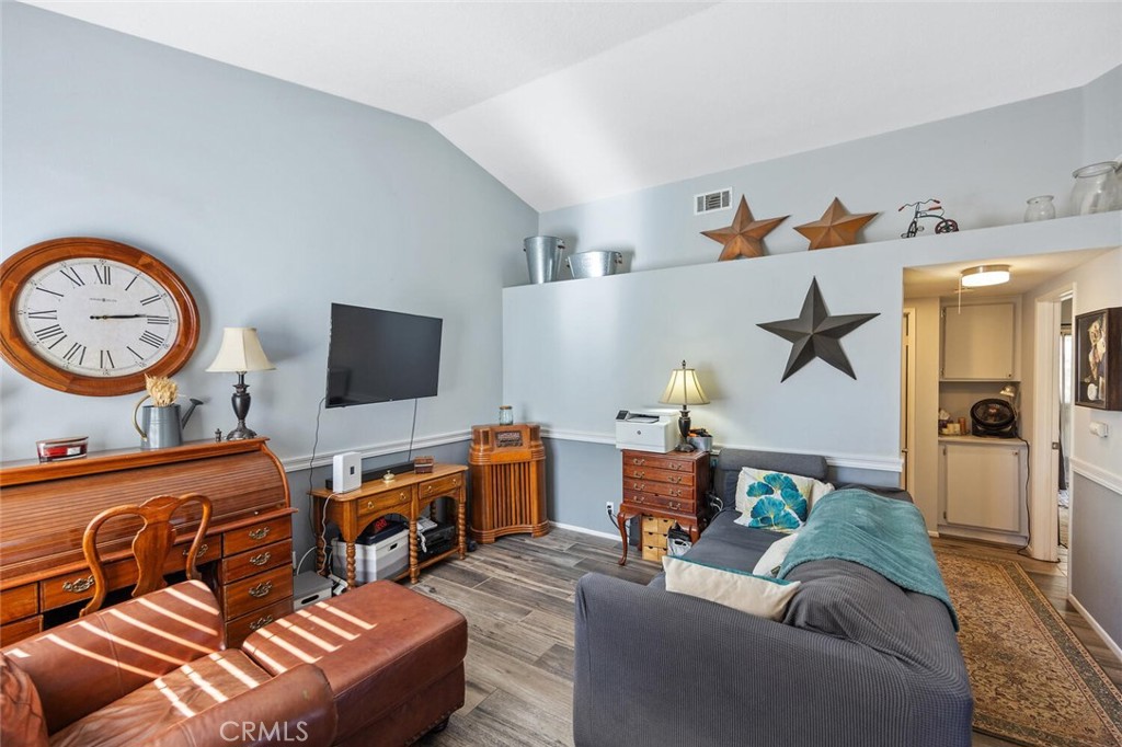 Dda726Ab 0F62 43Ba 8Fe9 4A7266C6Ab7B 28123 Seco Canyon #94, Saugus, Ca 91390 &Lt;Span Style='BackgroundColor:transparent;Padding:0Px;'&Gt; &Lt;Small&Gt; &Lt;I&Gt; &Lt;/I&Gt; &Lt;/Small&Gt;&Lt;/Span&Gt;