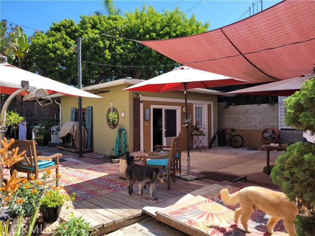 3608 Laurel Avenue, Manhattan Beach, California 90266, 2 Bedrooms Bedrooms, ,1 BathroomBathrooms,Residential,Sold,Laurel,SB21205339