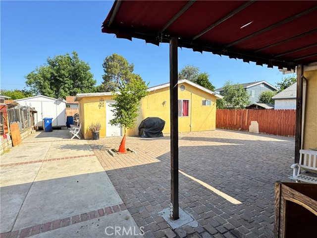 12572 Bromwich Street, Pacoima CA: https://media.crmls.org/medias/dda7f8f2-b463-45d9-99db-0acfef6285b8.jpg