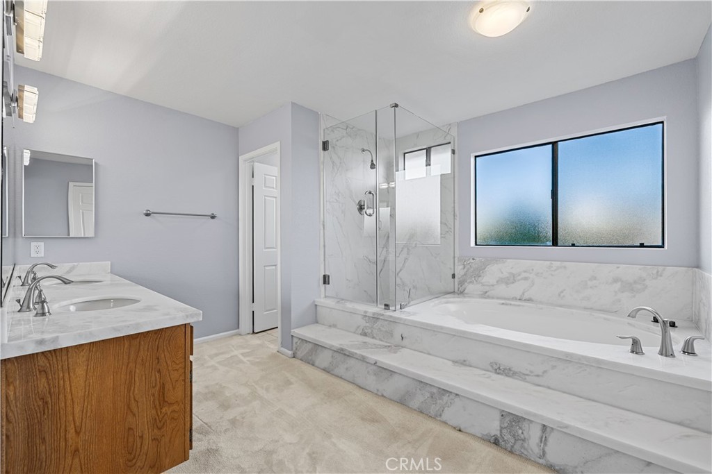 MLS #OC25231076 image #25