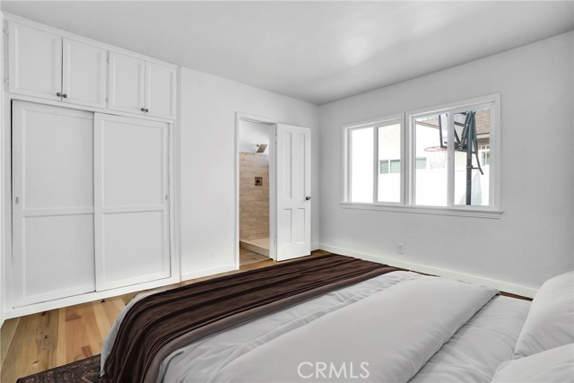 7435 7437 Balcom Avenue, Reseda CA: https://media.crmls.org/medias/ddaa2ca4-f656-4aad-a293-2ae27e1012ee.jpg