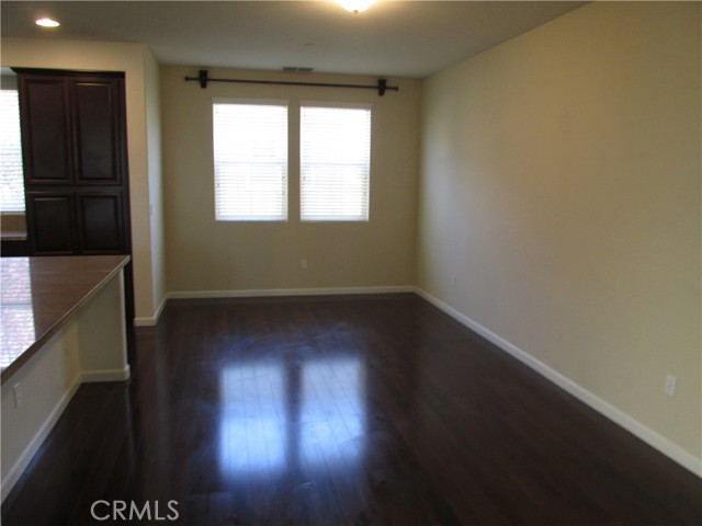 Detail Gallery Image 8 of 20 For 2174 Morrow St, Hayward,  CA 94541 - 4 Beds | 3/1 Baths