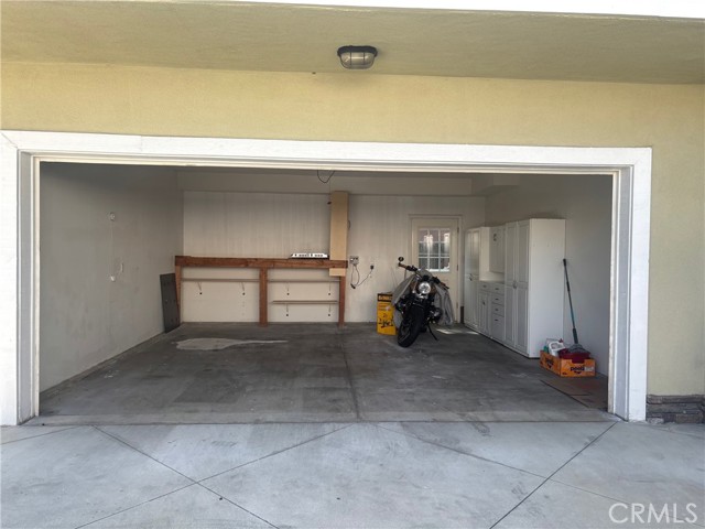 1688 Locust Street, Pasadena CA: https://media.crmls.org/medias/ddaa7c6c-a887-4838-a491-906848131628.jpg