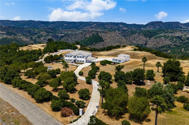 Detail Gallery Image 1 of 75 For 22252 Monte Rancho Dr, Temecula,  CA 92590 - 4 Beds | 4 Baths