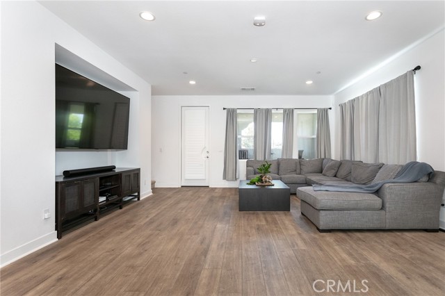 12914 Oliana Drive, La Mirada CA: https://media.crmls.org/medias/ddab94f9-1e69-4603-8614-5705e44dd031.jpg