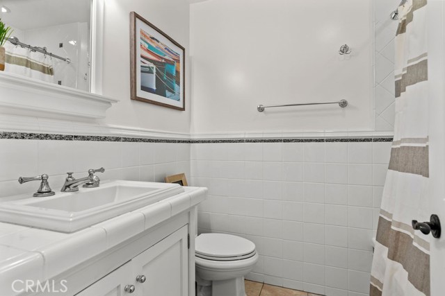 Detail Gallery Image 16 of 20 For 317 Dahlia Pl, Corona Del Mar,  CA 92625 - 2 Beds | 2 Baths