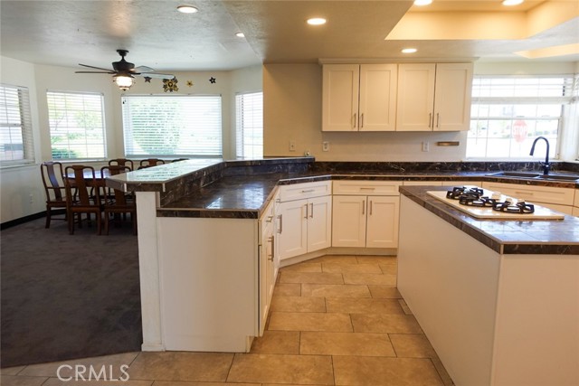 Detail Gallery Image 21 of 53 For 13135 Candleberry Ln, Victorville,  CA 92395 - 3 Beds | 2/1 Baths