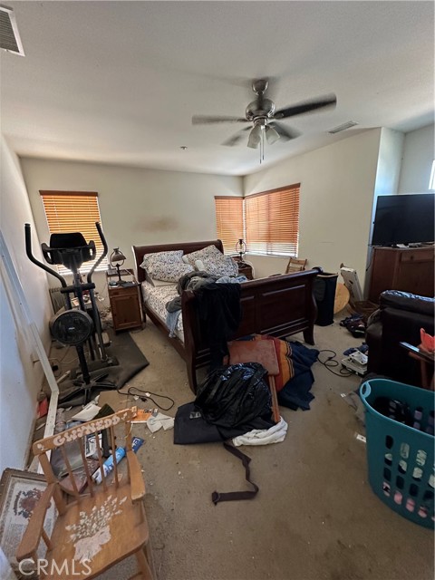 Detail Gallery Image 15 of 19 For 4815 Creekway Ln, Riverside,  CA 92505 - 5 Beds | 4 Baths