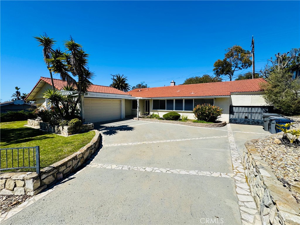 6543 Monero Drive