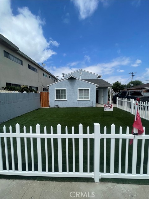 Detail Gallery Image 1 of 10 For 1605 W 206th St, Torrance,  CA 90501 - 2 Beds | 1 Baths