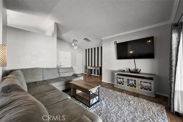 Detail Gallery Image 8 of 52 For 29639 Avenida De Sereno, Menifee,  CA 92586 - 2 Beds | 2 Baths