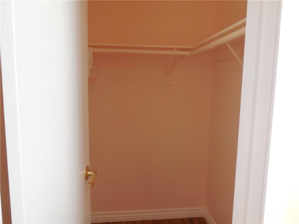 MLS #OC25114674 img 4