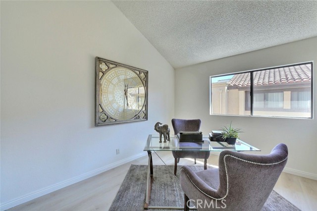 Detail Gallery Image 10 of 14 For 421 E Mission Rd #27,  Alhambra,  CA 91801 - 3 Beds | 2/1 Baths