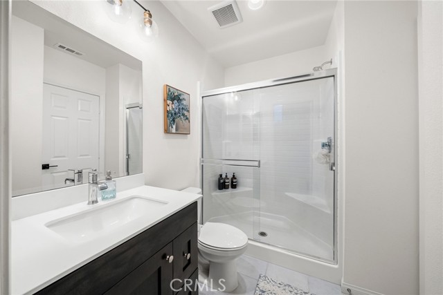 Detail Gallery Image 34 of 34 For 329 N Standard, Santa Ana,  CA 92701 - 4 Beds | 3/1 Baths