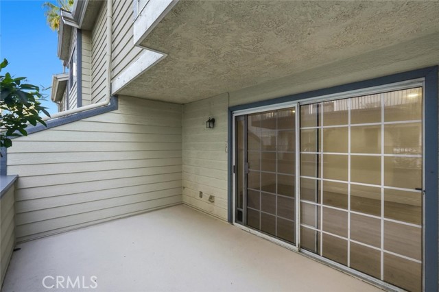 Detail Gallery Image 25 of 30 For 208 S Catalina Ave #C,  Redondo Beach,  CA 90277 - 3 Beds | 2/1 Baths