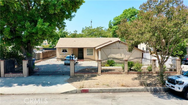 Detail Gallery Image 14 of 15 For 8417 Columbus Ave, North Hills,  CA 91343 - – Beds | – Baths