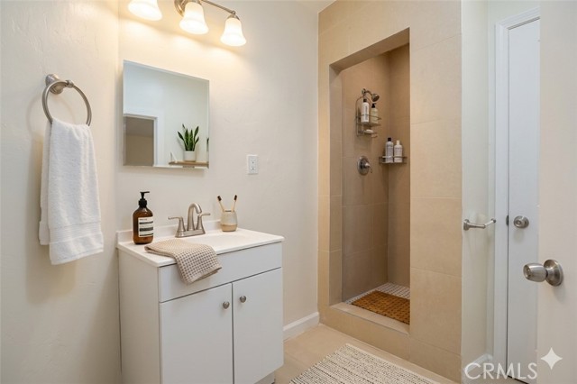 Detail Gallery Image 16 of 34 For 12346 Flint, Garden Grove,  CA 92843 - 4 Beds | 2 Baths