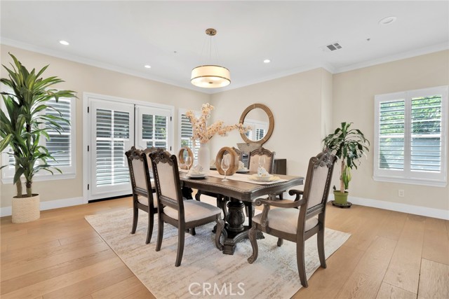2122 S 3rd Avenue, Arcadia CA: https://media.crmls.org/medias/ddb1bcd5-9739-4ee3-8981-3c3782fda820.jpg